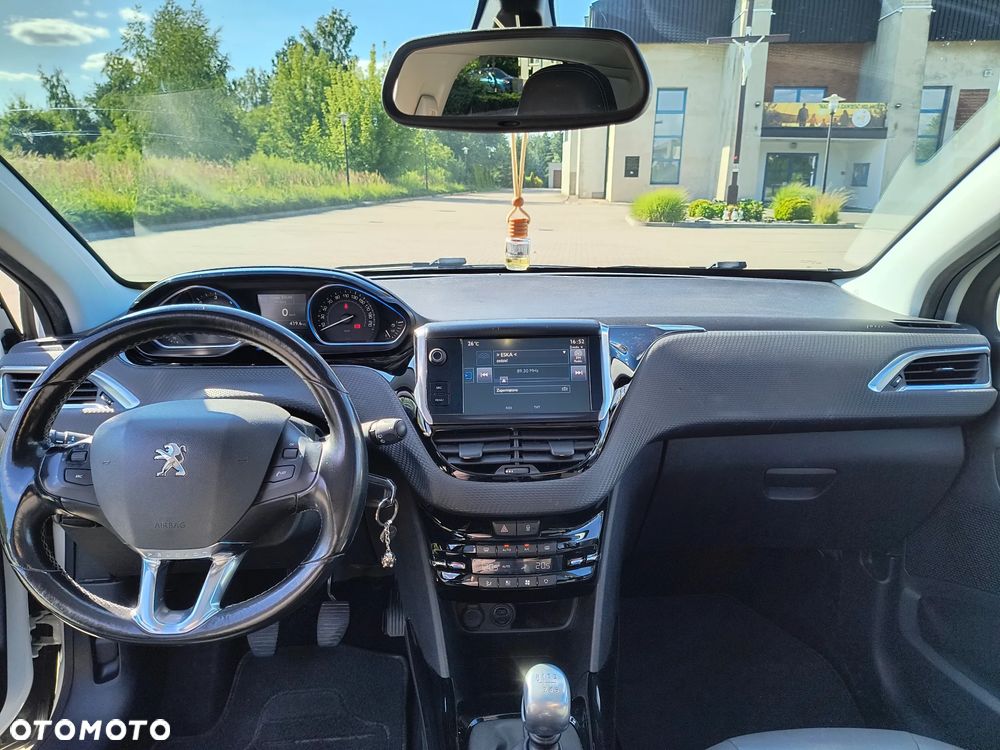 Peugeot 2008 1.6 BlueHDi Allure - 19