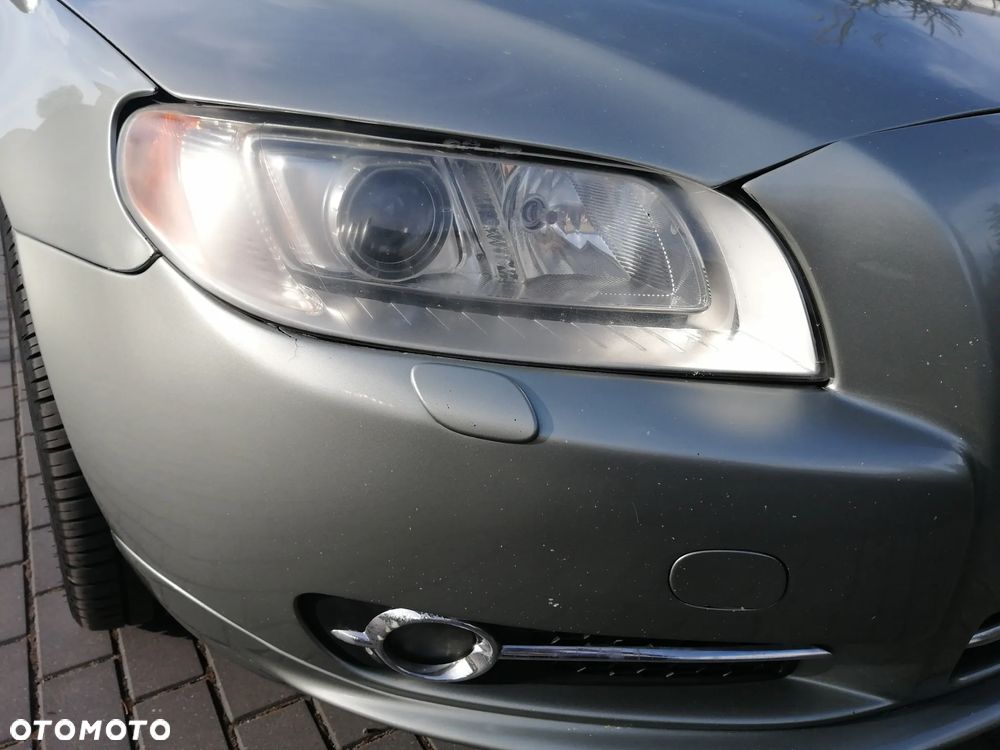 Volvo S80 4.4 V8 AWD R-Design Momentum - 8