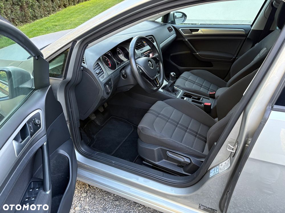 Volkswagen Golf 1.4 TSI BMT Comfortline - 9