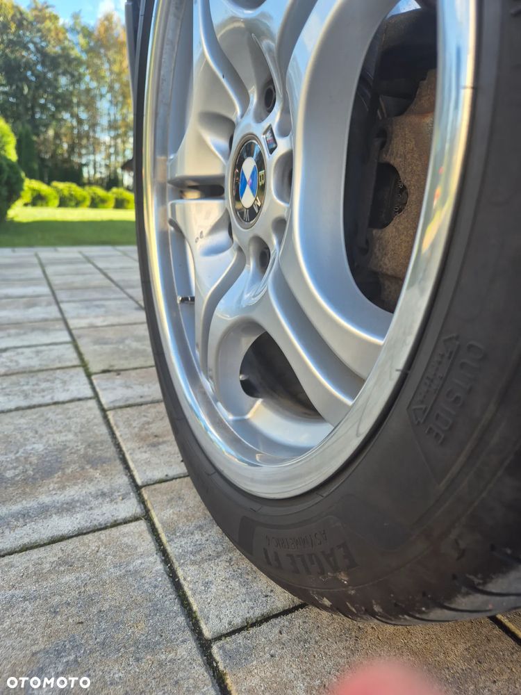BMW Seria 3 320i - 22