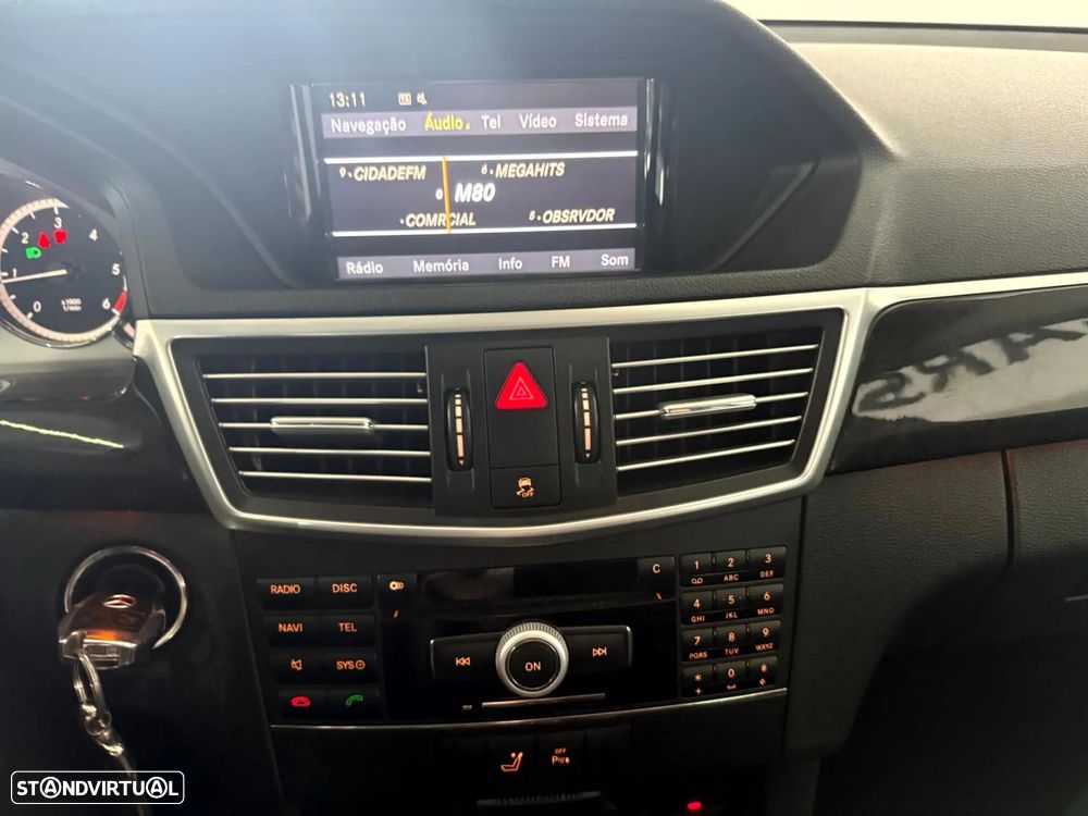 Mercedes-Benz E 250 CDi Elegance BlueEfficiency Auto. - 22