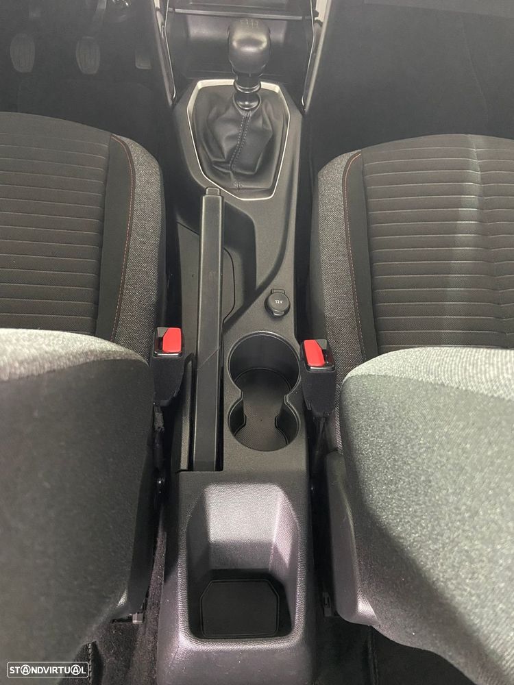 Peugeot 2008 PureTech 100 Active - 24