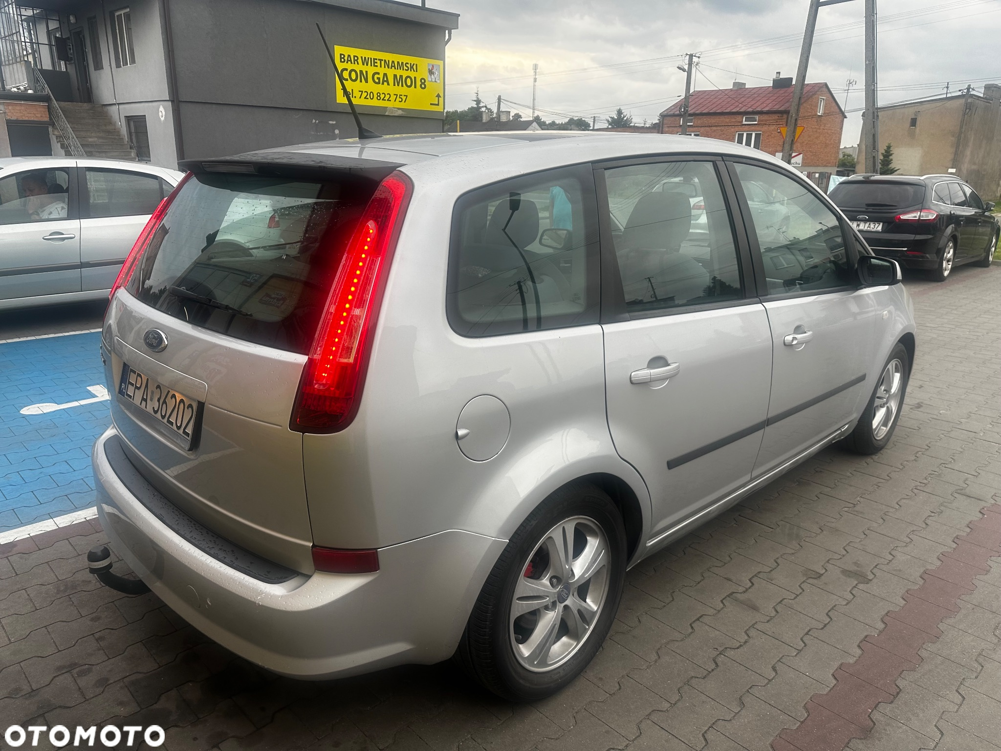 Ford Focus 1.8 FF Ambiente - 3