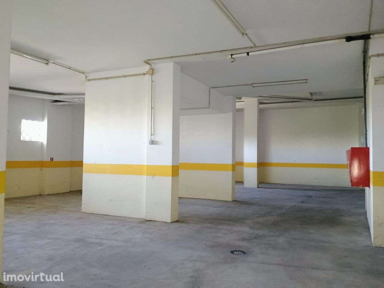 Oportunidade! Garagem Total 225m2 S.Domingos Santarém-O Próprio - Grande imagem: 2/9