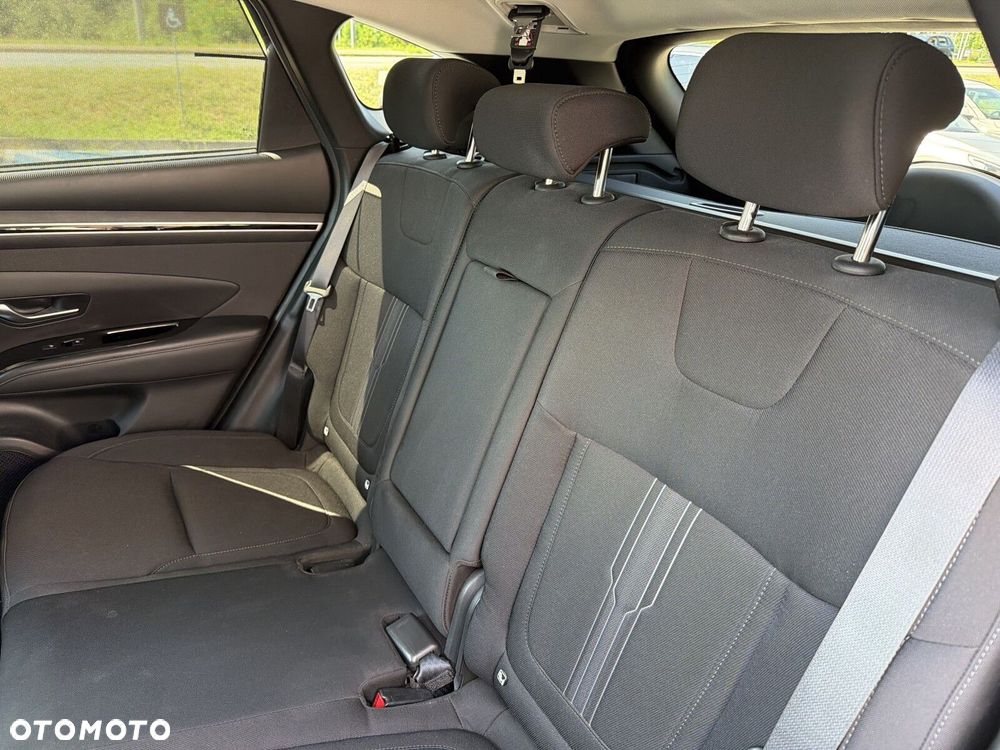 Hyundai Tucson 1.6 T-GDi HEV Platinum 2WD - 17