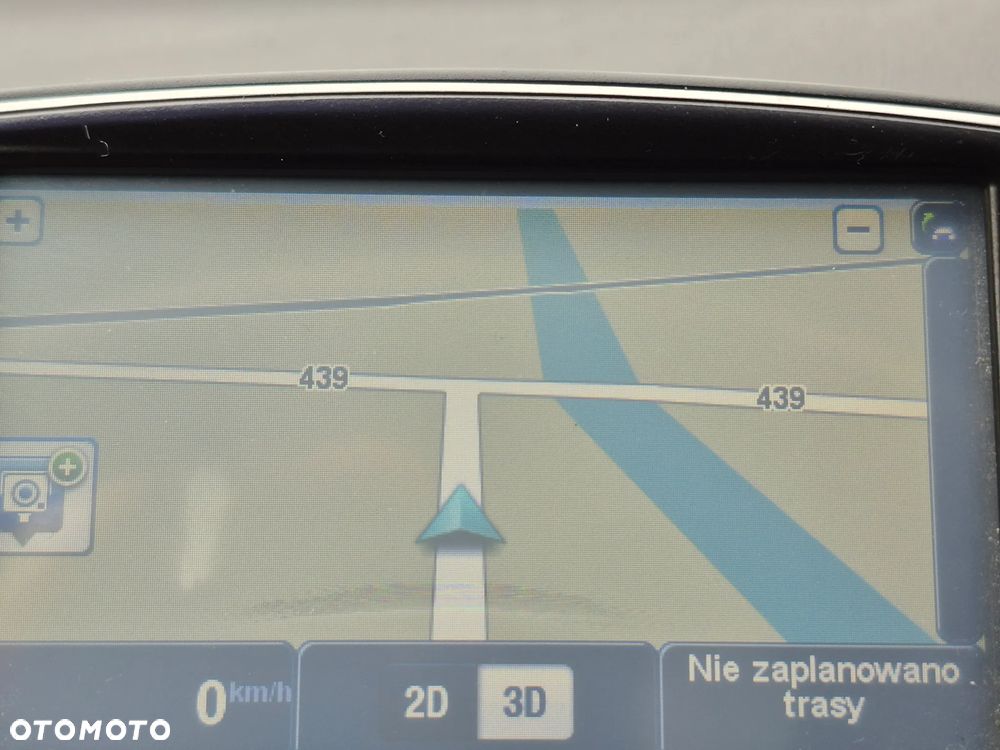 Toyota Prius (Hybrid) Executive - 23