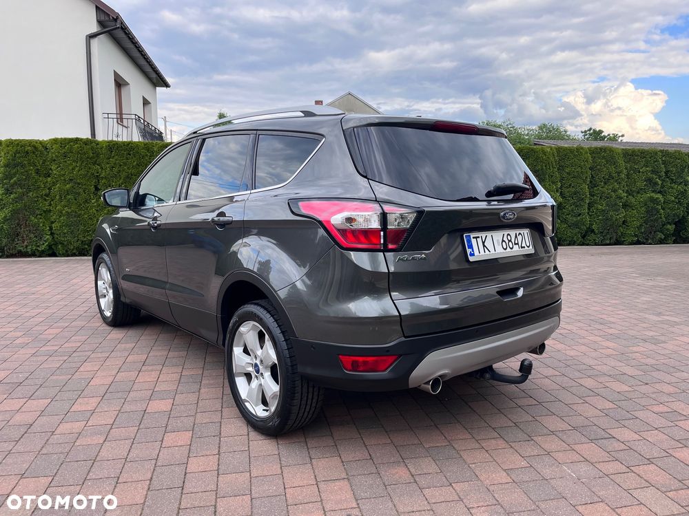 Ford Kuga 2.0 TDCi 4x4 Titanium - 3