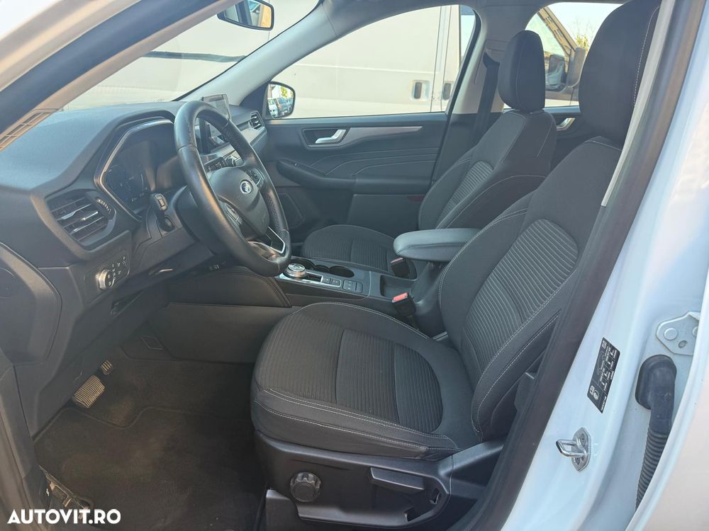 Ford Kuga 1.5 EcoBlue A8 FWD Titanium - 10