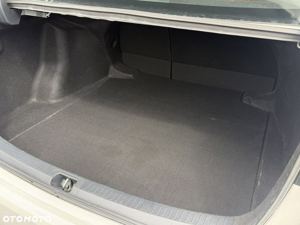 Toyota Corolla 1.5 Comfort MS - 35