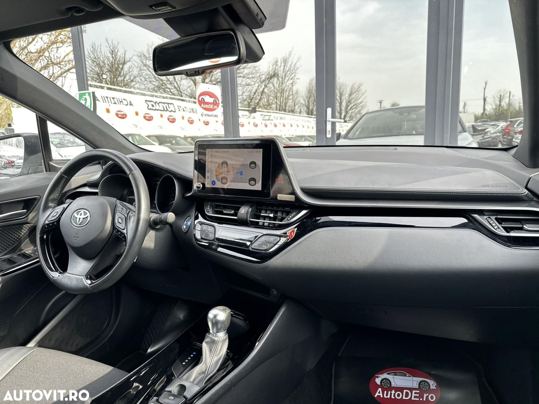 Toyota C-HR - 6