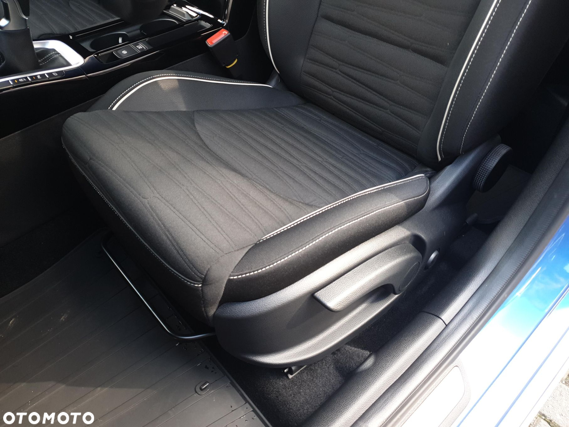 Kia ProCeed 1.5 T-GDI GT Line - 11