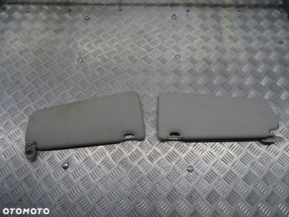FORD KUGA MK1 08-13 2.0 TDCI 140KM OSŁONA PRZECIWSŁONECZNA - 2