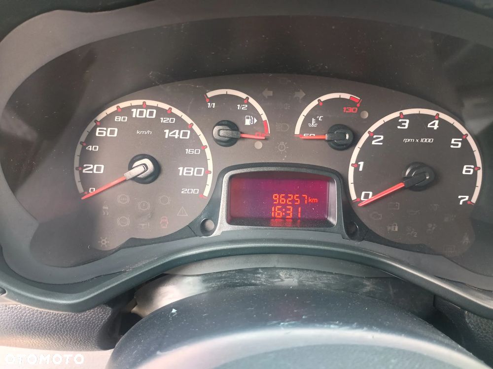 Ford KA 1.2 Ambiente - 13