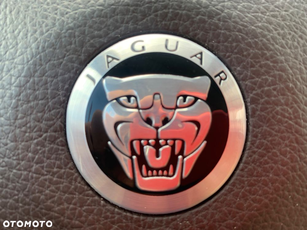 Jaguar XF 2.7 V6 Premium Luxury - 20