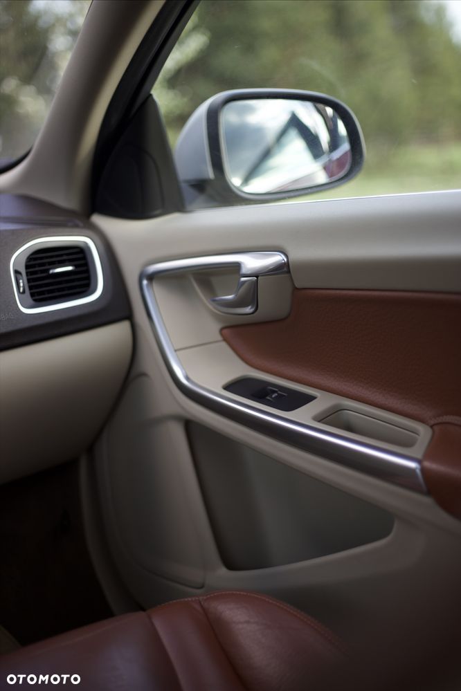 Volvo S60 - 13