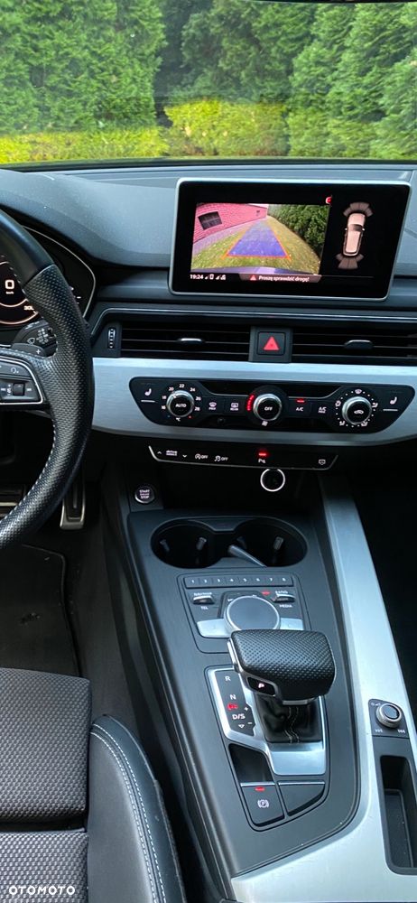 Audi A4 Avant 2.0 TDI Quattro S tronic - 24