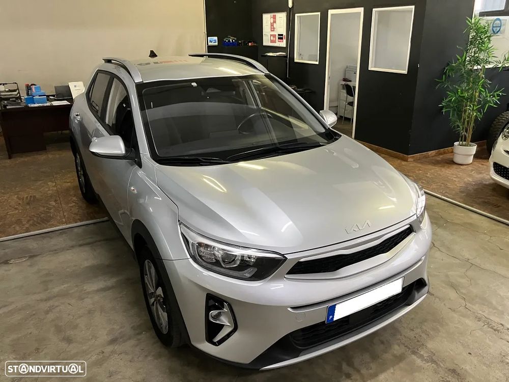 Kia Stonic 1.2 MPi Dynamic - 13