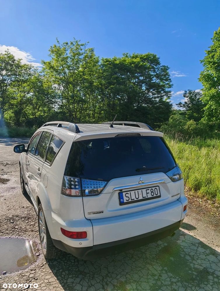 Mitsubishi Outlander 2.0 Invite 2WD EU5 - 3