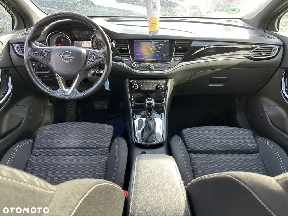 Opel Astra 1.6 D (CDTI) Automatik Dynamic - 3