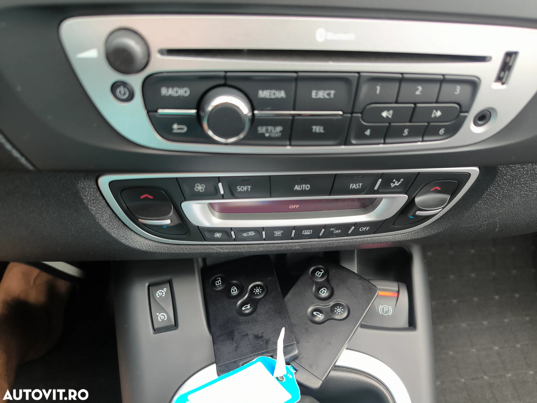 Renault Scenic - 21
