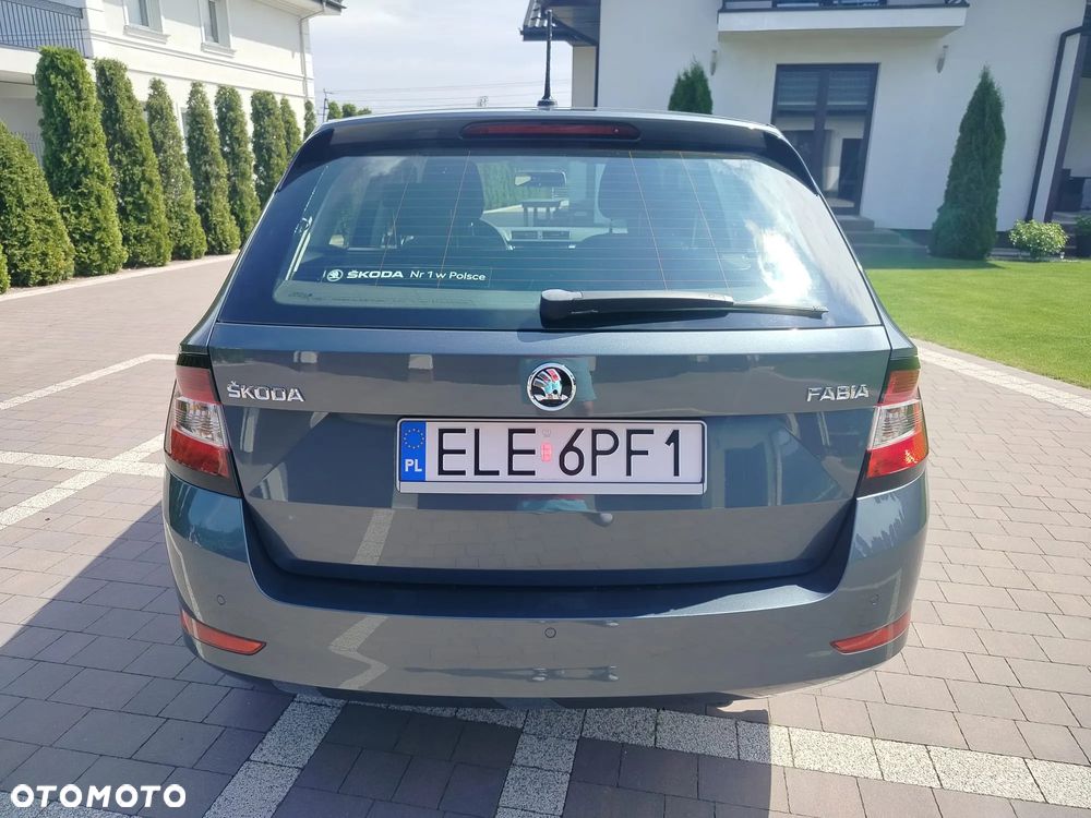 Skoda Fabia 1.0 TSI Ambition - 4