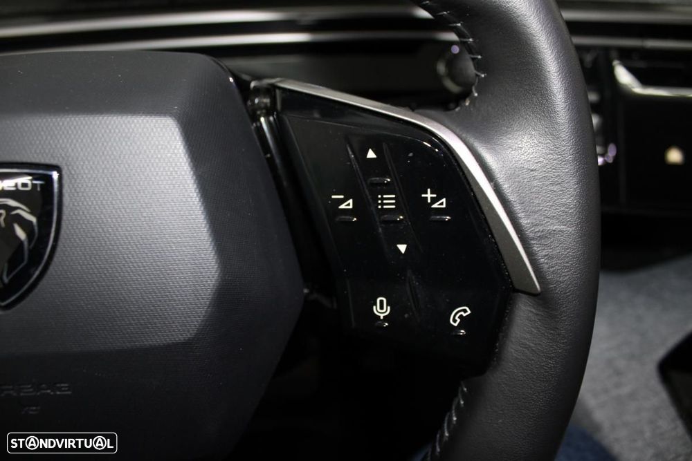Peugeot E-5008 210 Allure Business - 21