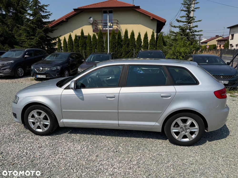 Audi A3 Sportback 1.6 Attraction - 8