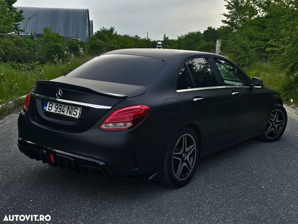 Mercedes-Benz C - 2