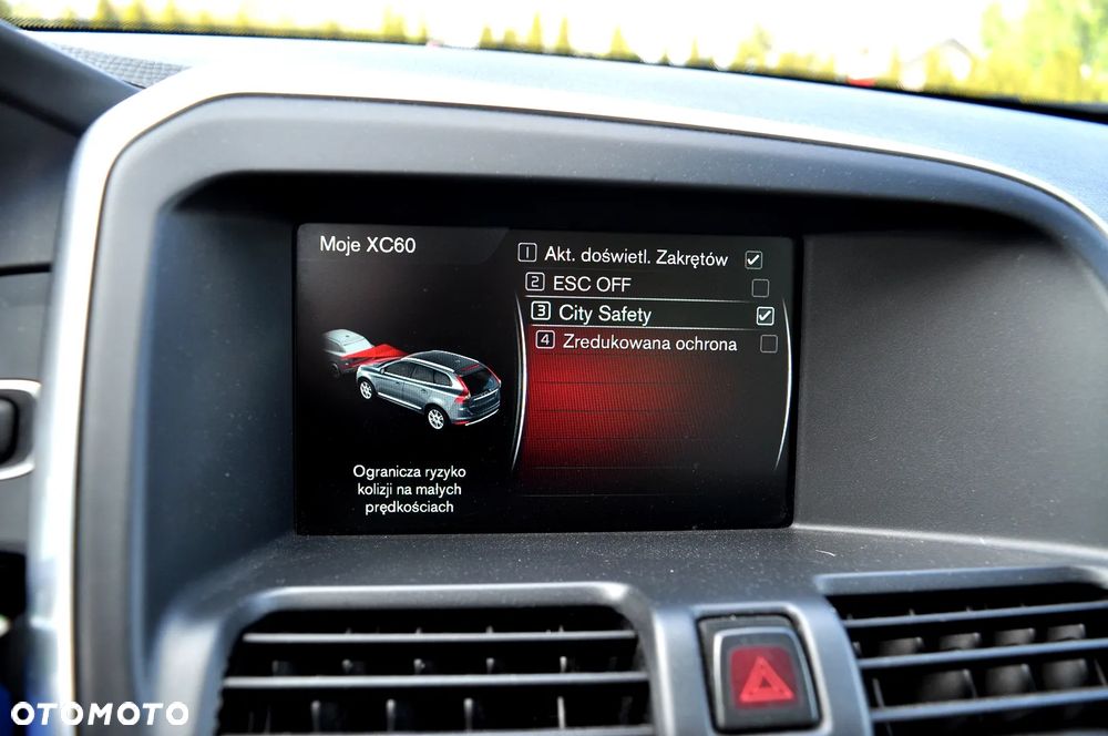Volvo XC 60 D4 AWD Summum - 35