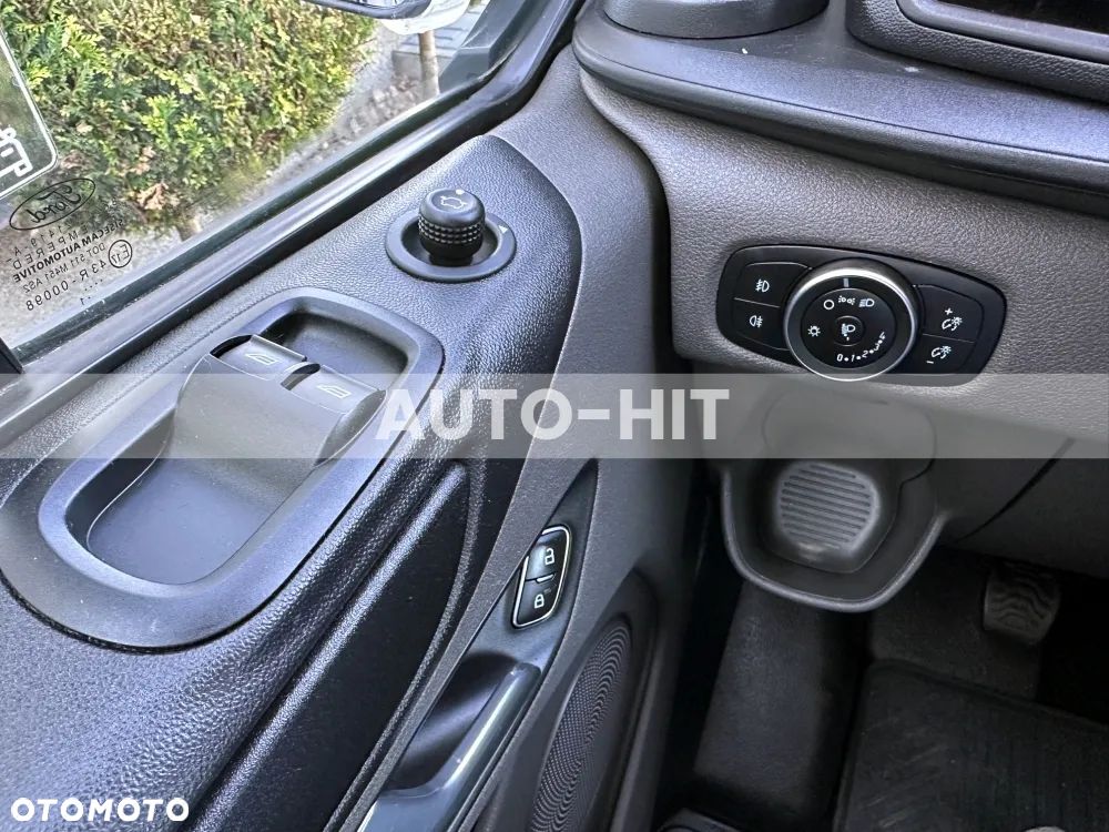 Ford Transit - 26