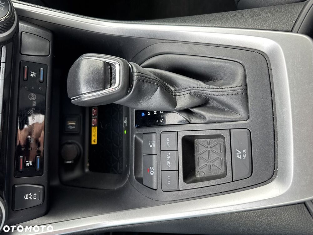 Toyota RAV4 2.5 Hybrid Executive 4x2 - 27