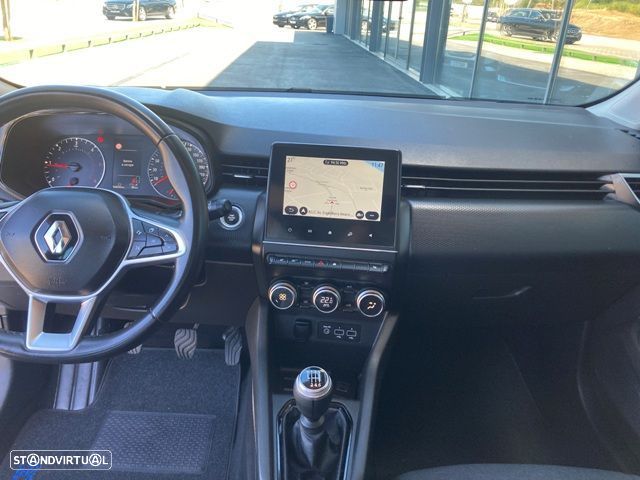 Renault Clio BLUE dCi 100 EVOLUTION - 21
