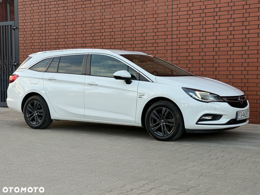 Opel Astra 1.6 D Start/Stop 120 Jahre - 12
