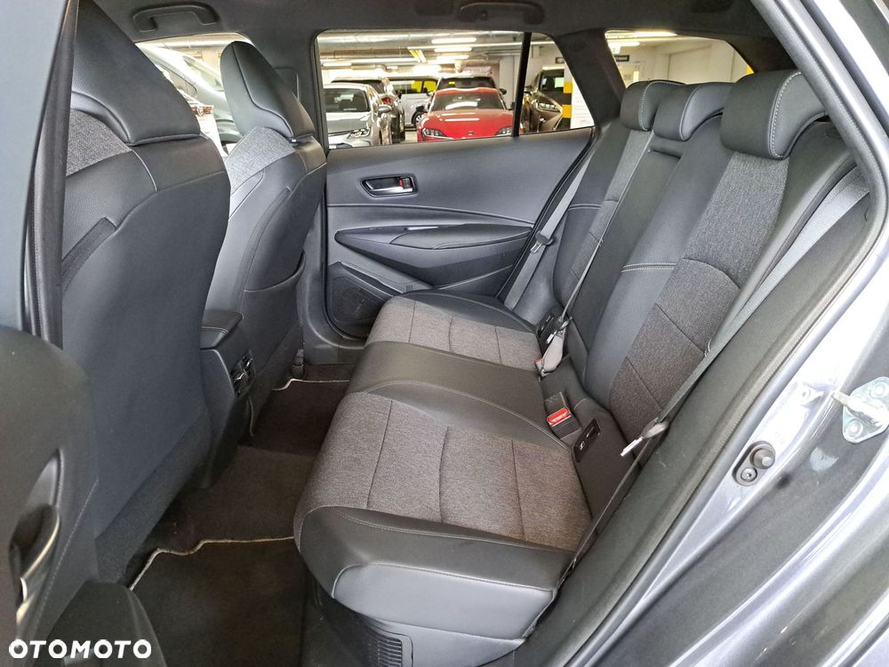 Toyota Corolla 1.8 Hybrid Style - 13