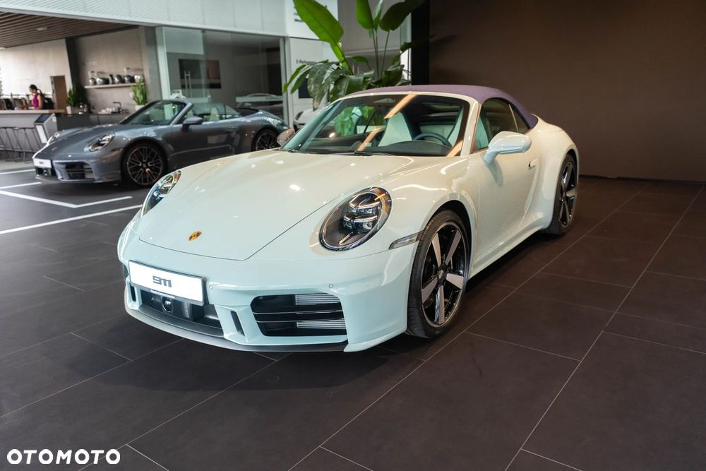 Porsche 911 Carrera 4S - 2