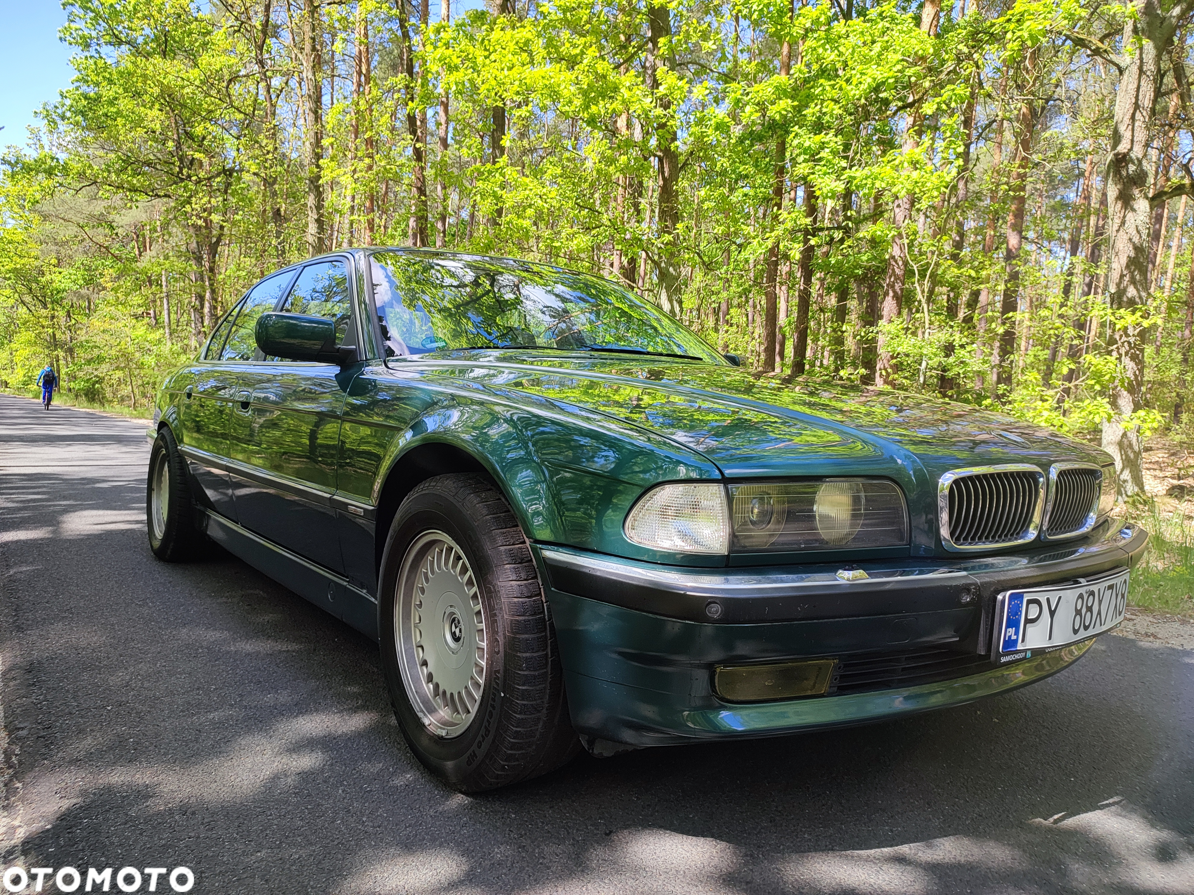 BMW Seria 7 728i L - 2