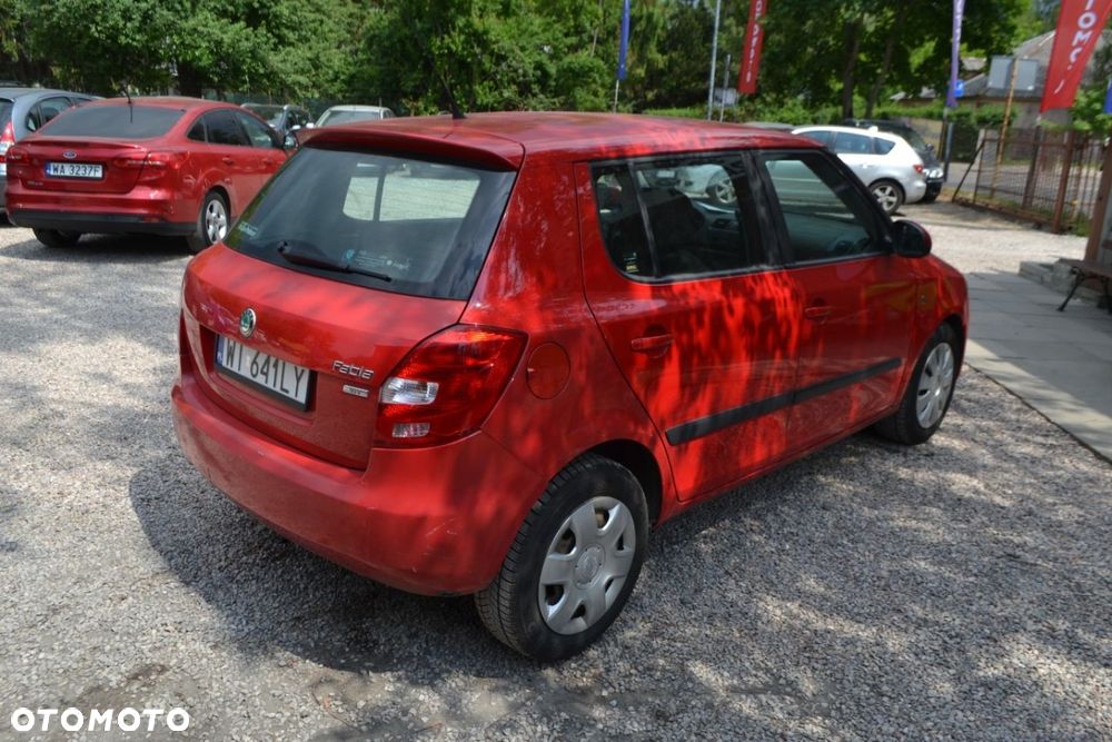 Skoda Fabia - 4