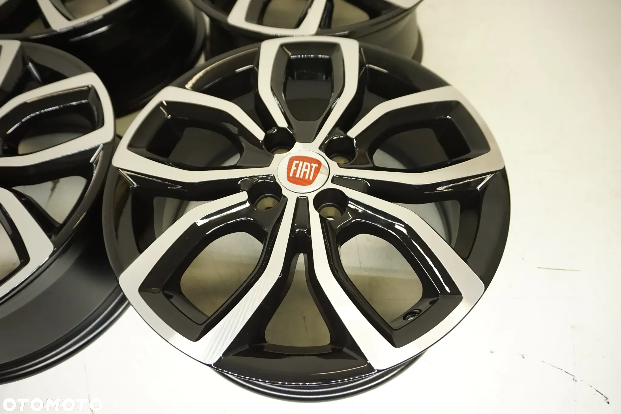 FELGI  ALUMINIOWE 16 FIAT GRANDE PUNTO PUNTO EVO 4X100 - 6