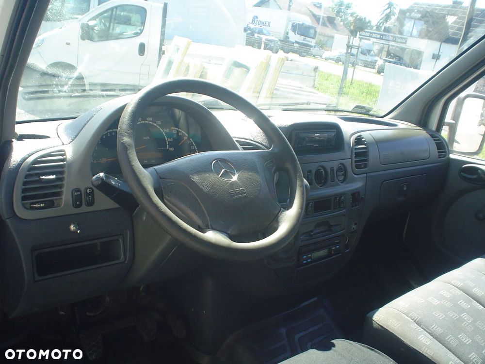 Mercedes-Benz SPRINTER - 9