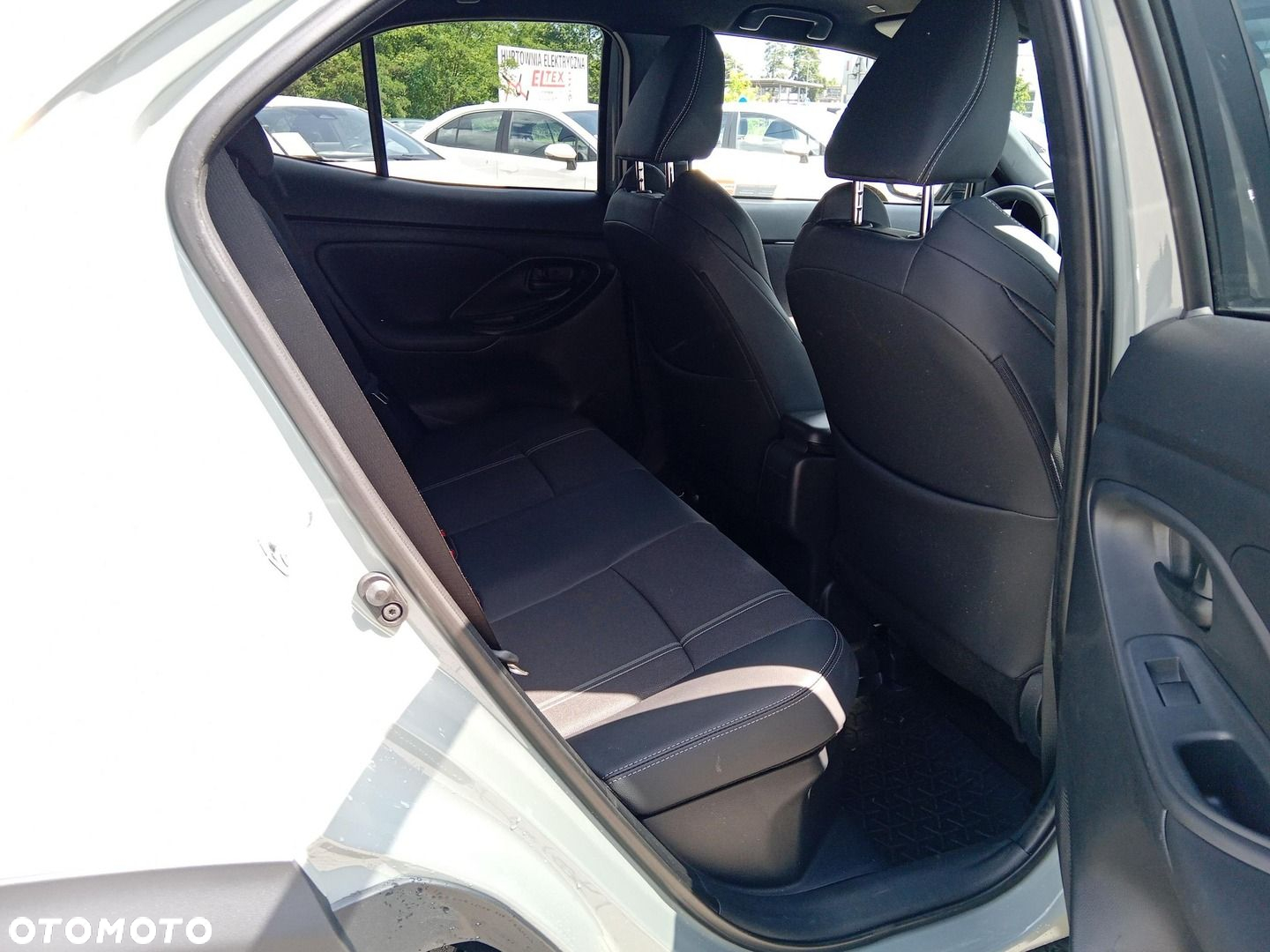 Toyota Yaris Cross - 19