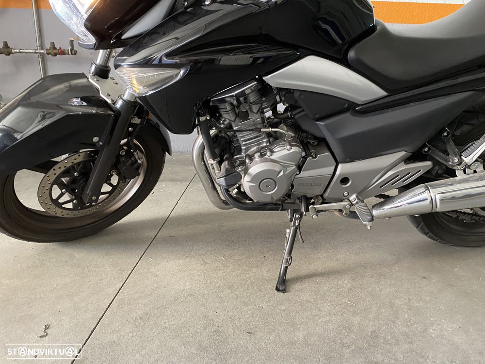 Suzuki Inazuma 250 - 3