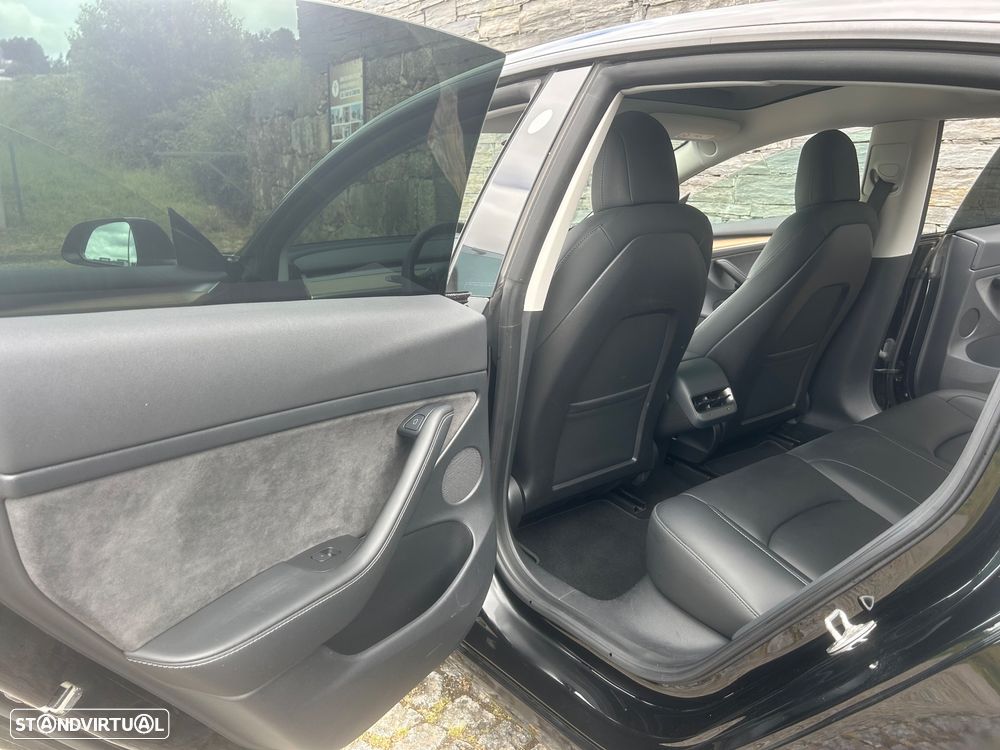 Tesla Model 3 Performance Dual Motor AWD - 12