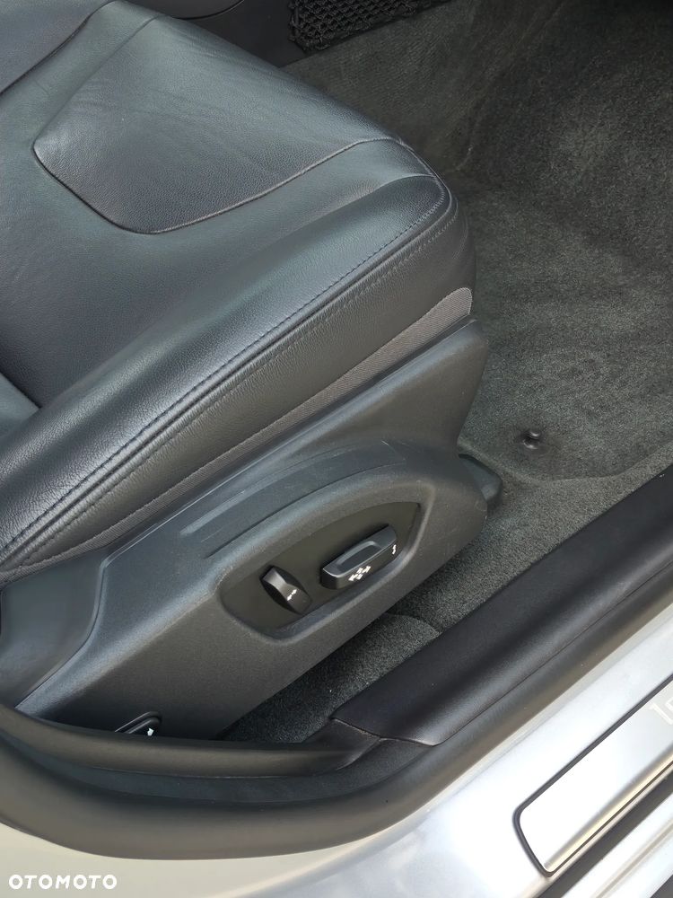 Volvo S60 - 16
