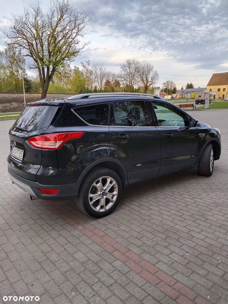 Ford Kuga 2.0 TDCi 4WD Titanium - 4