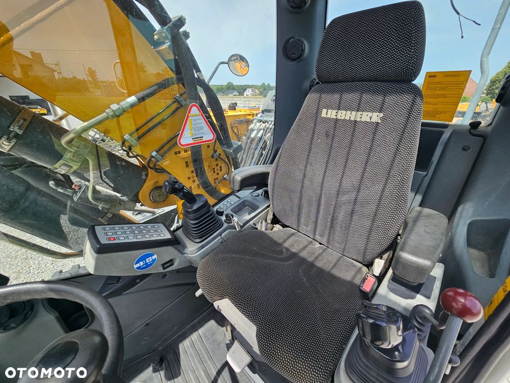 Liebherr A 914 Litronic, 2016 ROK, 4300 MTH - 20
