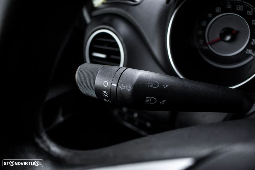 Fiat Punto 1.3 M-Jet Easy S&S - 11