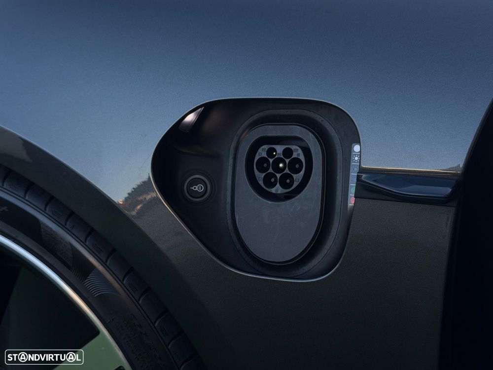 Porsche Taycan 4S Bateria Performance Plus - 32