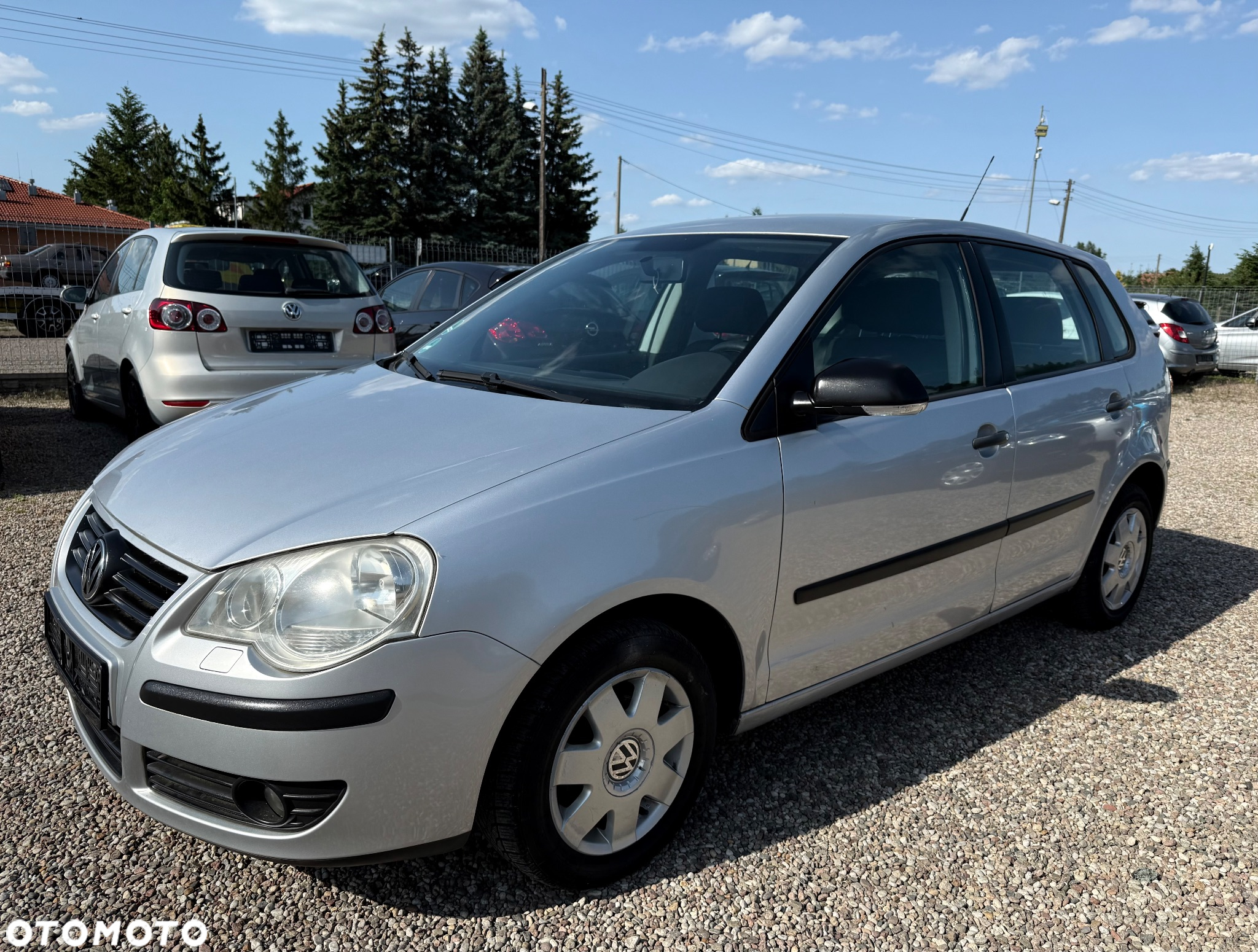 Volkswagen Polo - 2