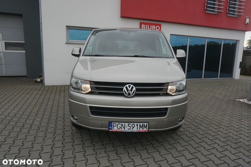 Volkswagen Multivan - 29