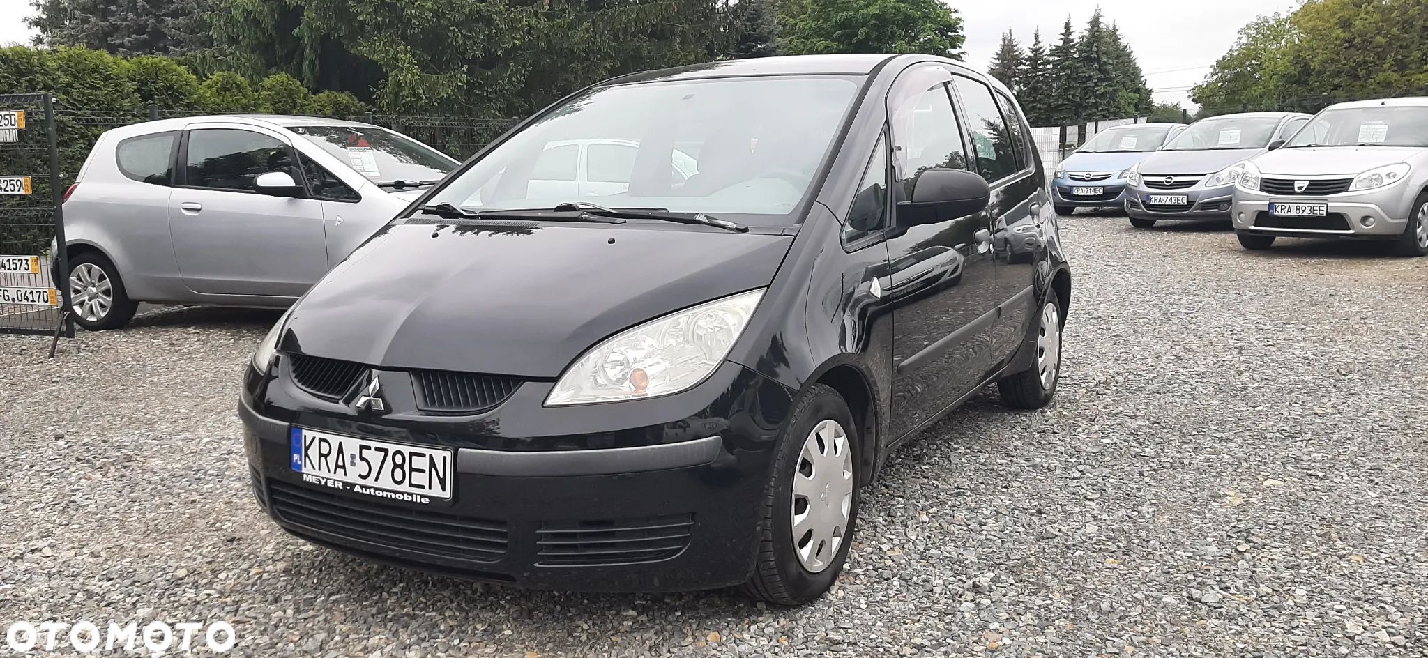 Mitsubishi Colt - 1